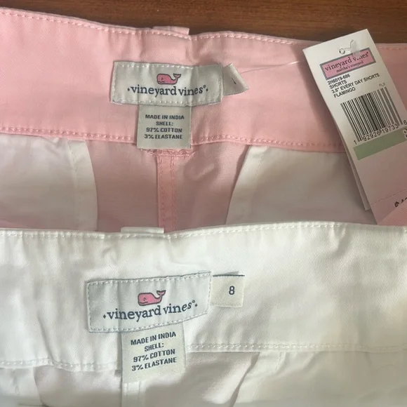 Ladies Vineyard Vines shorts, set of 2 - Picture 2 of 6